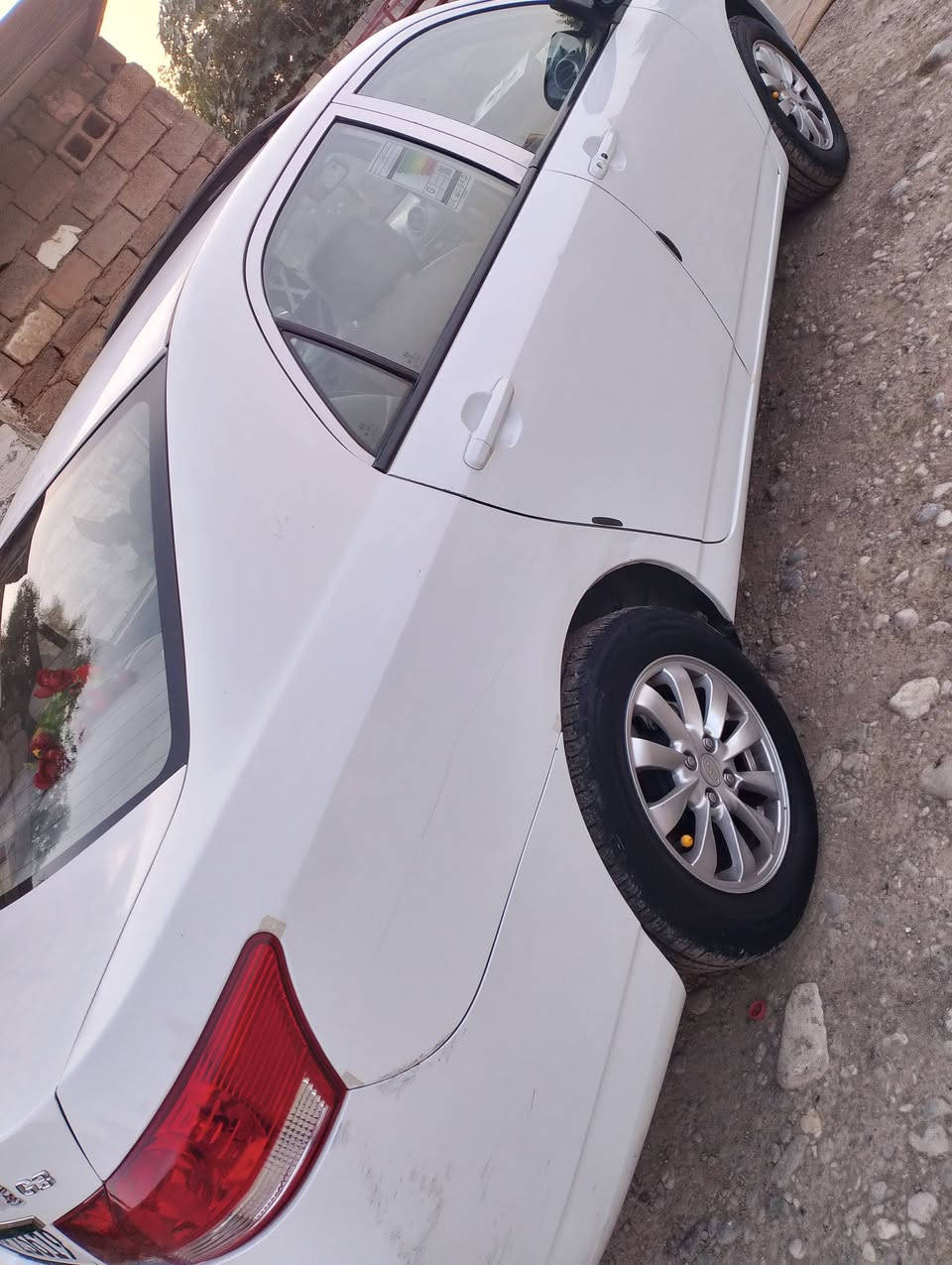 السلام عليكم بي واي دي موديل 13 سياره جاهزه جير مكينه بكيس تبريد كهربائيات كله شغال سياره جديده بصمه بصمه ابواب فتح السقف سياره كل شي بيها شغال الجير عادي سياره جاهزه رقم كركوك كربون مال بنزين بيها رقم جديد الالماني سعر 60 وهذا رقمي ***********
