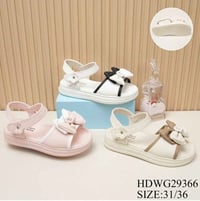 حذاء وصندل بناتي السعر 8الاف العنوان بغداد الدوره أبو دشير الشارع العا...