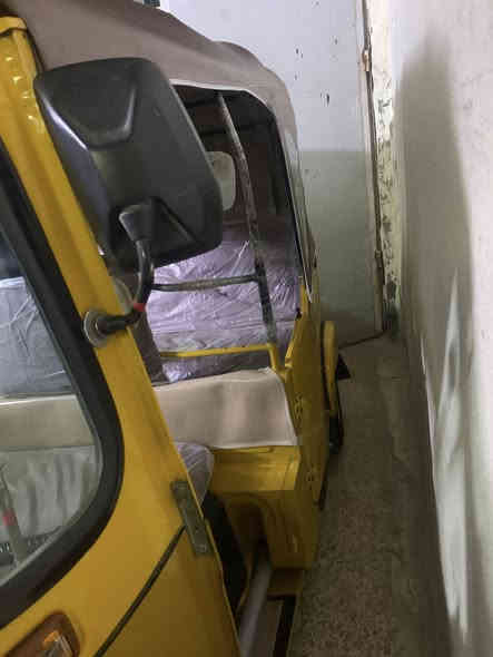 سلام عليكم تكتك مديل2021  شهر8مكينه مافتوحه مكان حي البساتين ***********
