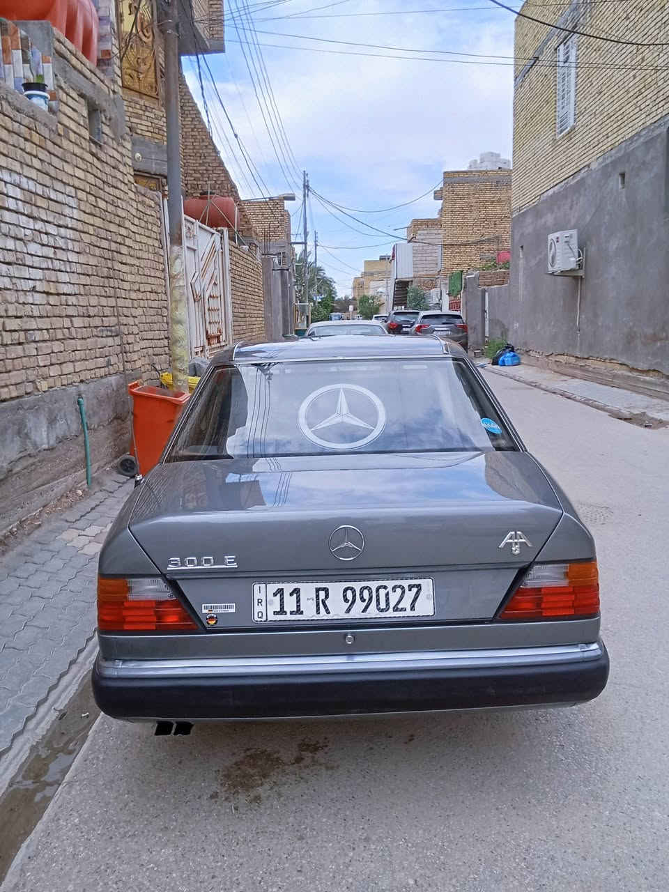 السلام عليكم مارسيدس دب للبيع موديل 90 رقم بغداد مشروع وطني مكينه بلاد 300 تبريد شغال سياره مكفوله قواعد دبل بس مصبوغه جماليه رقم الهاتف لاستفتار ***********
