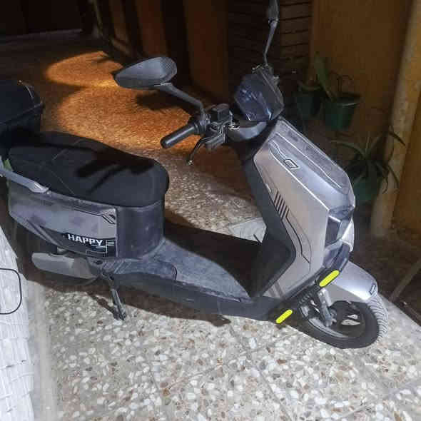 للبيع دراجة شحن 6 بطاريات موديل 2023 السعر ٧٠٠ الف
مكاني بغداد البياع ***********
