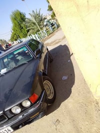 بي ام دبليو • مراوس • سيارة