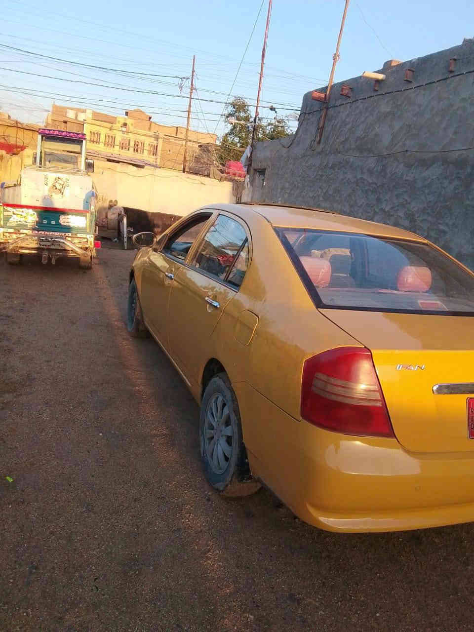 سلام عليكم سياره اليفان مديل ((2013)) رقم بغداد راعي جهازه مغلق وابيع هل موجود سيارة موصفات فتح بالقماره اشير با مري ويل كب وريمن وسياره حديد قطرت خياس مابيه مكينه نظيف وكير وحدادي وتاخم تاير نضيفات خير من الله والسياره ما نقصه برغي السياره جهزه كبل الشارع مال شغل وبيع مستعجل والسعر ꧁25꧂ وبيه مجال ومكان بابل القاسم رقم الهاتف ((***********)) بي واتساب
