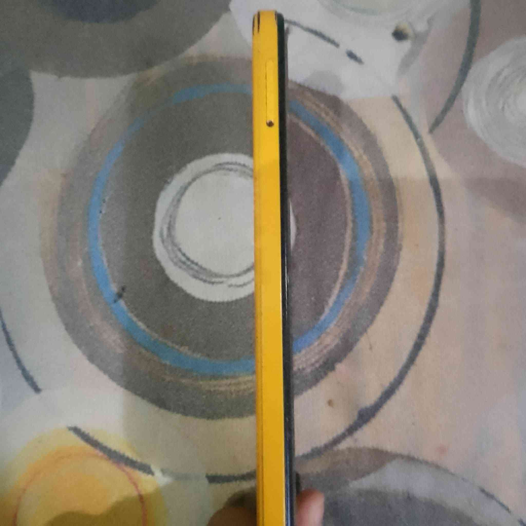 سلام عليكم مبايل للبيع نضيف ولا شخط بي او مراوس بجهاز نضيف 
اسم الجهاز TECNO POP 7

مكاني كوت زويريجات 

‏‪***********‬‏
