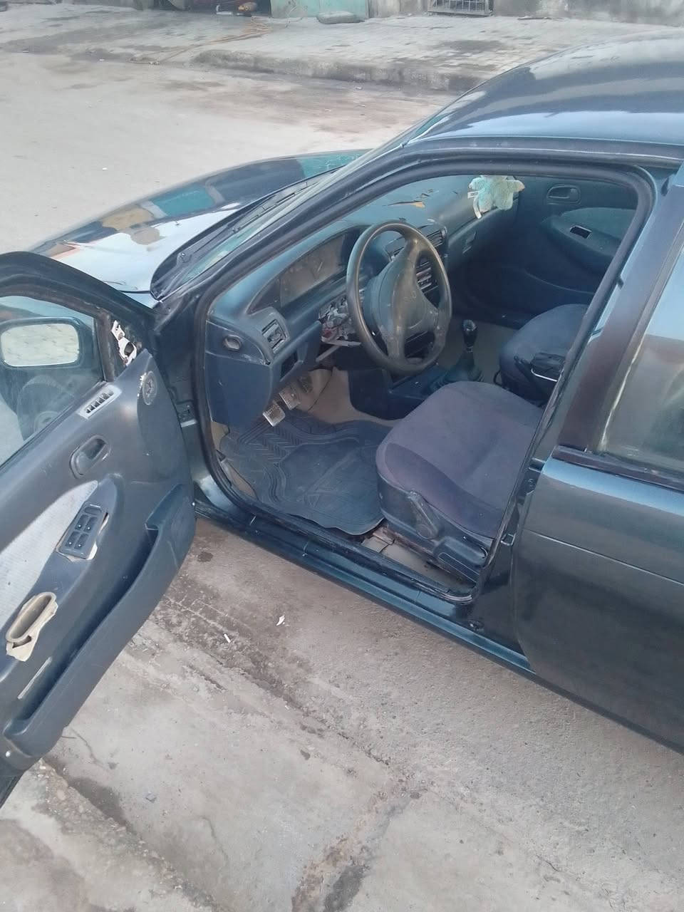 سلام عليكم
كياء سيفياء موديل1993

 *********** بغداد المحموديه
