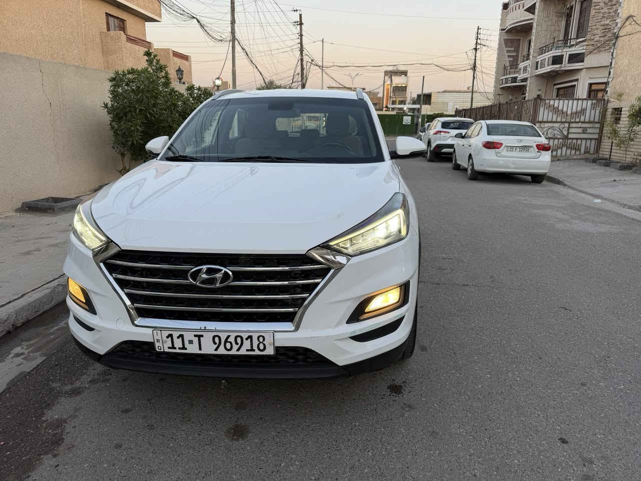 توسان خليجي موديل 2020 رقم بغداد شركه الكاصد بيه طخه خفيفه بدعاميه وصار بارد بجاملغ امامي مواصفاته محرك 2000 دوش بصمه تشغيل كراسي اثنين كهرباء شاشه اصليه كامره حساس امامي خلفي مري شفط  لايت 5 عدسات ويل كب سياره جاهزه تخم تاير صدر جديد مكاني بغداد الاطباء 188

***********
