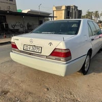 مرسيدس شبح 1995 مصبوغ عام  تبريد شغال  مكينة  كير كفالة السعر 60 وبيها...