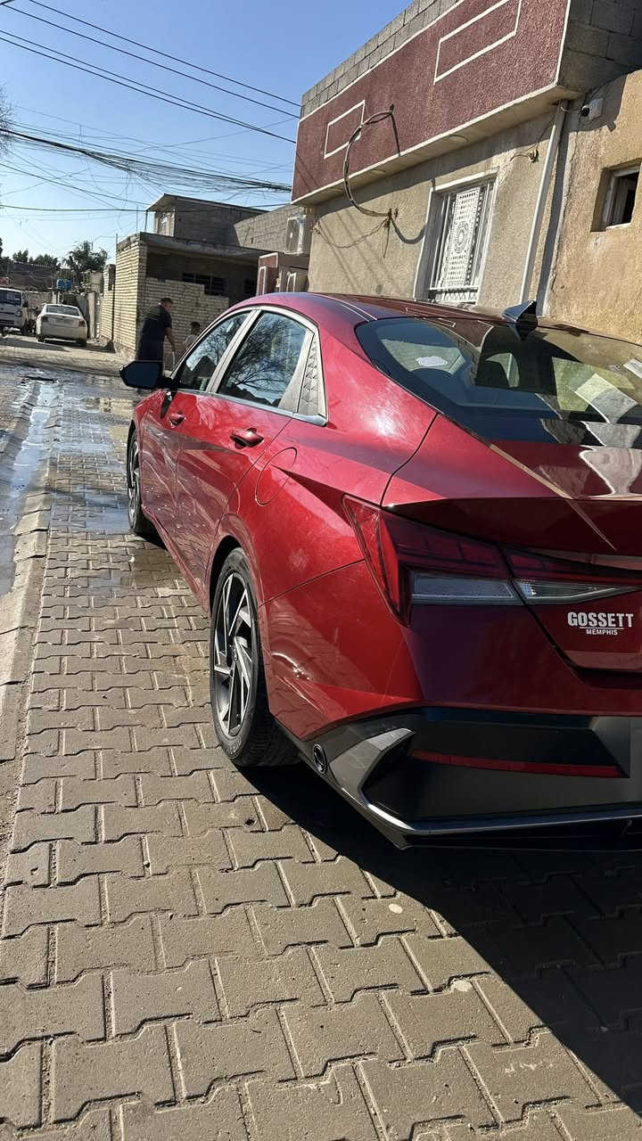 السلام عليكم مستعجل عالبيع 2024  محرك 2000 دوش السيارة مابيها حار ولا دوالخل رايدها ب 178 مجال بسيط 
السيارة ماشيه 54 الف ميل 
بيها منظومة غاز 
*********** 
مكاني بغداد
