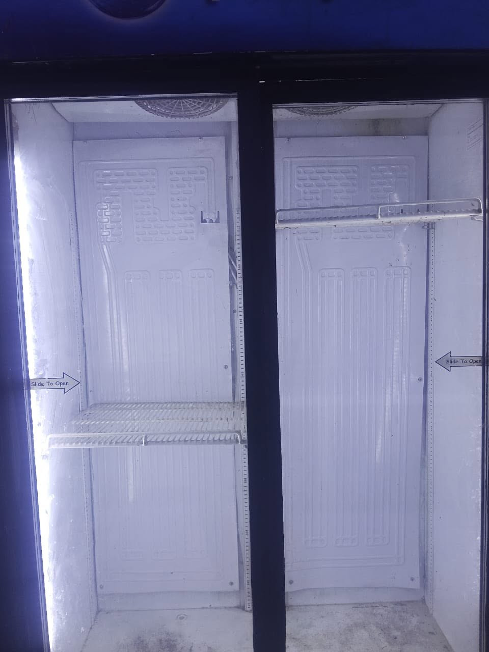عرضه البيع سعر 200 الف / ***********/ البصره
