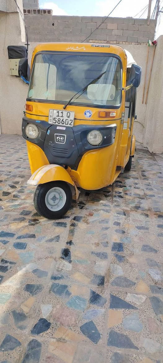 السلام عليكم تكتك ٢٠١٩ شهر ٢ للبيع التكتك كاملة مكملة مكفولة تبخير تنقيص التكتك نضيفة كبل للشارع بيها بردة ومسجل مرقم انكليزي سنوية وتحويل العنوان بغداد البلديات قرب مدرسة التغلب رايدها ب٦٣٥٠ ***********
