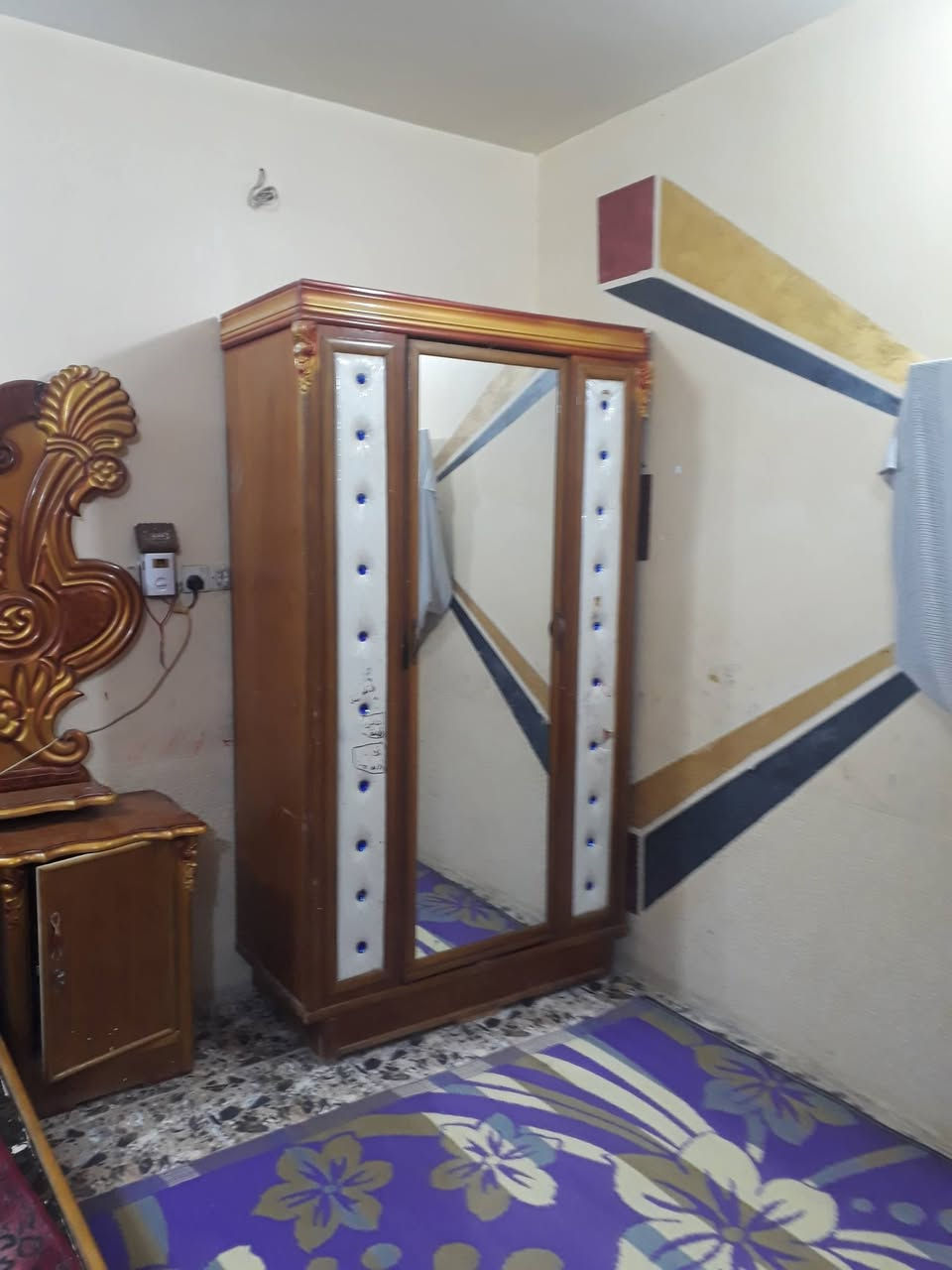 السلآم عليكم ورحمه الله وبركاته غرفة تفصال قبل كم سنة سويتها مليون و٩٠٠ ابيعها مليون و٥٠٠ نظيفة يحتاج لها فقط تلميع وكيلون واحد للكنتور واثنين رزات مال جرارات ميز تواليت


**إذا كنت صاحب هذا الإعلان وتريد حذفه لأي سبب، رجاءا أرسل رسالة إلى الدعم الفني**