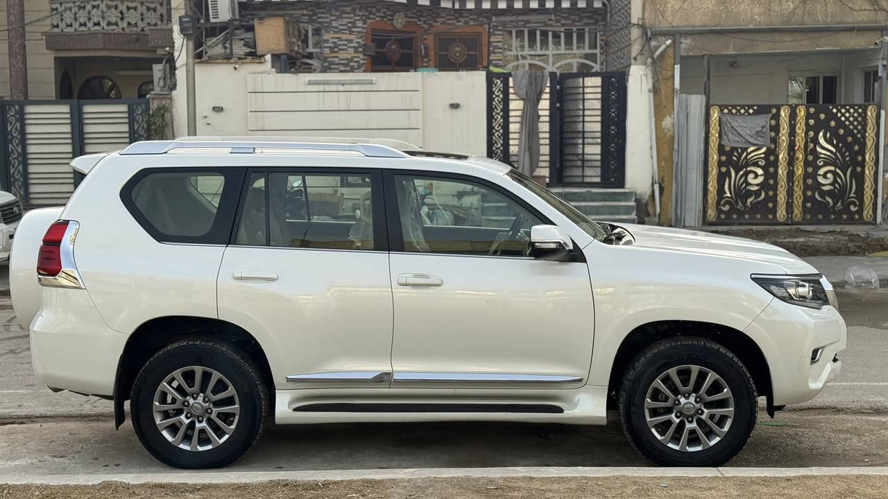 السلام عليكم
برادو 2018 رقم بغداد الجديد باسمي لون ابيض مكفولة  بيهة ملاحضات بسيطة 
استلام شركة ساز vx فول موصفات
فتحة بصمة
6سلندر فتحة لايت زنون ثلاجة دبل تانكي كشنات جلد وكهرباء فور ويل هوك حساس خلفي تشغيل عن بعد كاميرا خلفية وباقي المواصفات المعروفة
السيارة جديدة جداً استخدام نضيف كير محرك ميكانيك كهربائيات كله جديد 

سعر السيارة 3900  يعني 3 شدات و90 ورقة  

للاستفسار اكثر الرقم فقط 

***********
