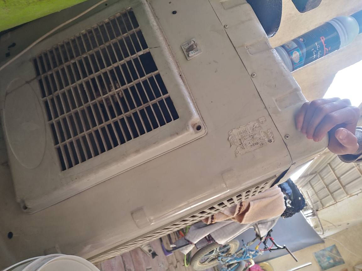 مبردة للبيع نقصها باب والله جديدة مكاني التراث قرب تقاطع الربيعي
40 بالف شراي اتصل ***********
