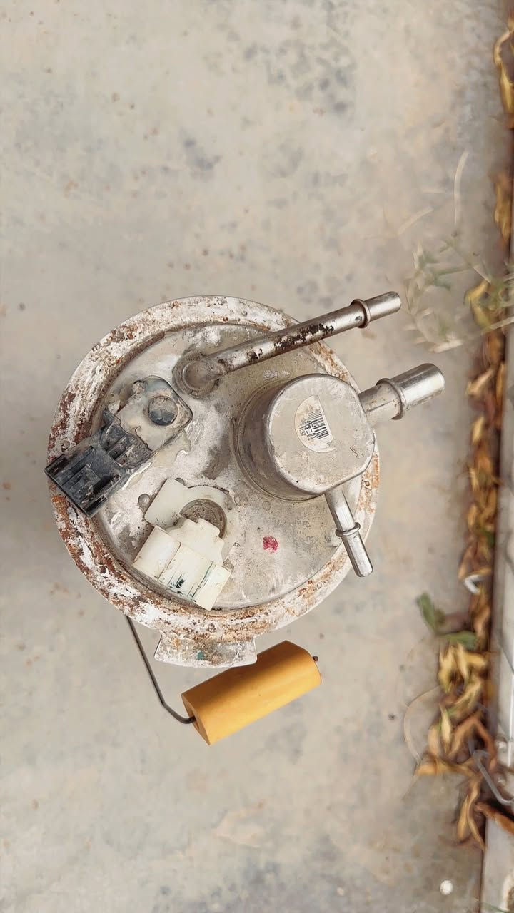 السلام عليكم أغراض نظيفة للبيع نظافة 70‎%‎
للتواصل الاتصال : ‭0775 842 4055‬
