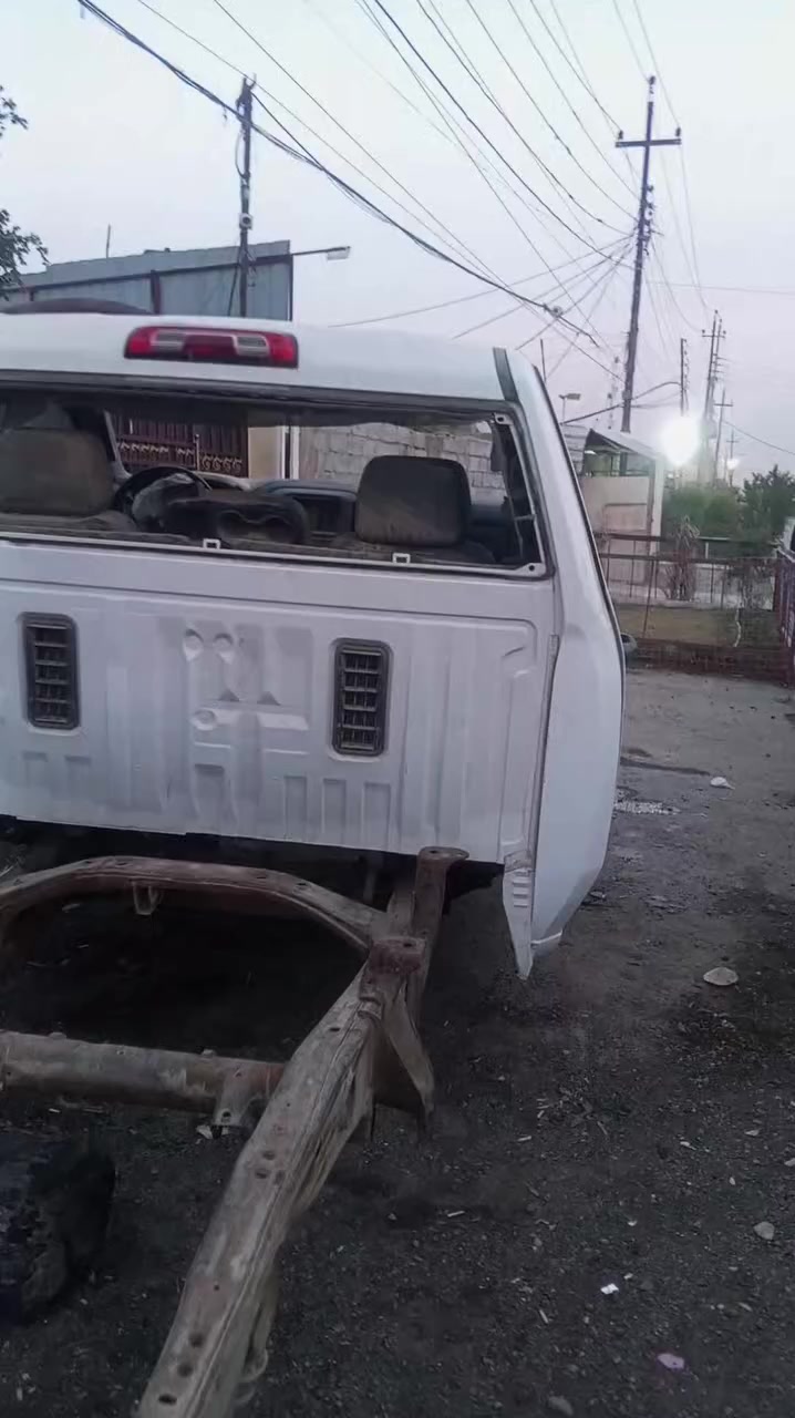 اغراض أدوات سلفادور
ابواب
تك قماره
ماصدات
جاملغات
شباك امامي
دعاميتين
كشنات
دشبول كامل
صدر كامل
وياله 17
اكسن
تانكي بانزين
الاغراض جديده والاسعار تنافسيه رقم الهاتف ***********
