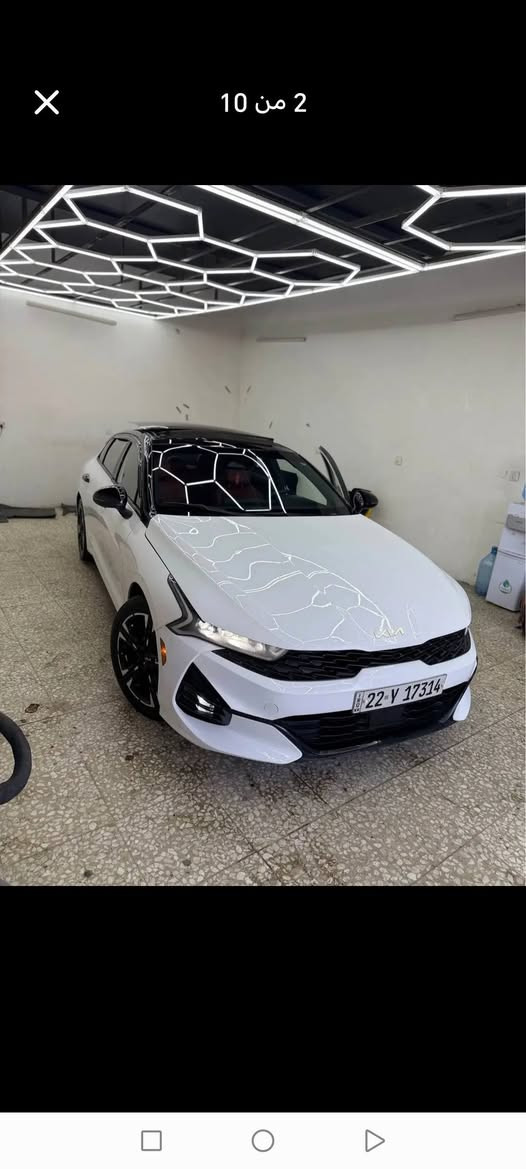 كيا كي فايف موديل 2024  فول مواصفات محرك 1600 تيربو  السياره بيه صبغ خمس قطع  رقم شاصي موجود بالصور السياره جي تي لاين ماشيه 53 مكان السياره بغداد السعر 145 رقم هاتف ***********
