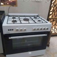 طباخ • نظيف • مستعجلين