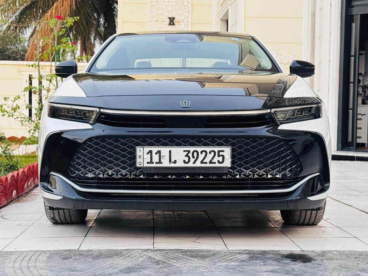 ﷽  
‎سلام عليكم   
🛑 للبيع اومراوس حسب القناعه 🌹 🛑 ♻️ تويوتا كراون 2023 بريميوم ♻️ 🌪️ Toyota Crown Premium 2023🌪️  خليجي ( عبد اللطيف جميل سعودي )  فخر الصناعة اليابانية بلد المنشاً : اليابان 🇯🇵  سيارة بين الفخامة، الأداء القوي، والتكنولوجيا المتطورة🔝  🚘فول مواصفات بريميوم 🚘محرك 2500 هايبرد 🚘 سقف بانوراما 🔜🔜 🚘لايت 4  عدسات  🚘شاشة جبيرة + كيجات ديجيتل 🚘 سستم صوت JBL + دمام خلفي  🚘5 كاميرات 360 درجة 🚘 رادار  امامي + مانع تصادم + تحدي مسار 🚘 رادار خلفي + مانع تصادم خلفي 🚘 رادار جوانب + نقطه عمياء 🚘   بردة كهرباء 🚘 تحكم مقاعد امامي كهربائي  🚘 تحكم مقاعد خلفي كهرباء 🚘 مقاعد جلد كريمي + تبريد كشنات 🚘 صاجات فورميكا 2023  🚘  شاحن وايرلس  🚘 ميموري كشنات 🚘 ويل 19 إنش 🛞 🚘 فول منافذ TPC + كار بلي 🔋 🚘 باقي مواصفات الكراون معروفه  🛑 ماشيه 20 الف استخدام شخصي  🛑 كفاله من جكة الأبره  🛑 مغلفه PPF تغليف اصلي حته الجام 🟩 السعر  المطلوب  _ ( 332 $ )💸قفل                             ماكو هيج سعر بهيج نظافة مستحيل  لاستفسار الاتصال ع الارقام التالية 📲  📲
‭0772 339 4445‬‏                 
‭0781 578 1463 المحاويل, بابل

