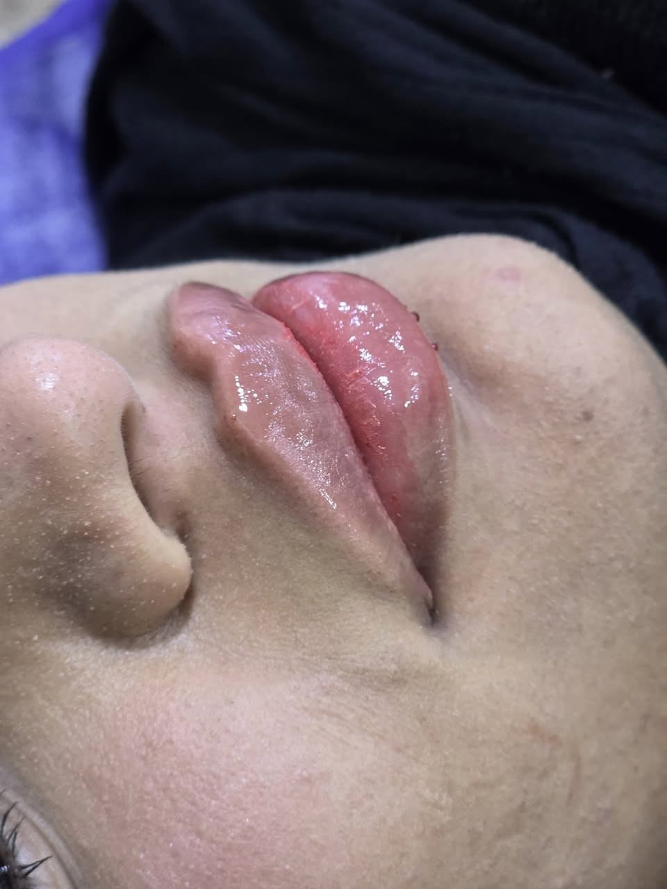 فلر شفه  
العنوان توله فروش مقابل صيدليه مازن المناعه مجاور مرطبات السندباد للحجز والاستفسار الاتصال بالرقم*********** ننتظركم بكُل حب
