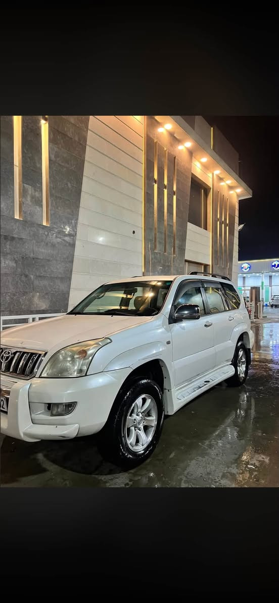 •للبيع _تويوتا برادو 2005 /6 سلندر
*السياره نضيفه وبحاله ممتازه 
•المحرك CC3800,نوع VX,غير مفتوح 
•الحاله :ضرر بسيط بيها صبغ بس الدعاميه الاماميه والخلفيه فقط , السياره نضيفه ومشدوده 
•النواقص كماليات بسيطه 
•المميزات :اعتمدايه تويوتا+استهلاك وقود اقتصادي + صيانه سهله 

الرقم للاستفسار: 
***********
