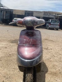 منغولي  الدراجه كفراته جديده ومختمه  شوفه عينك ابيع كومه حديد ب١٥٠ وبي...