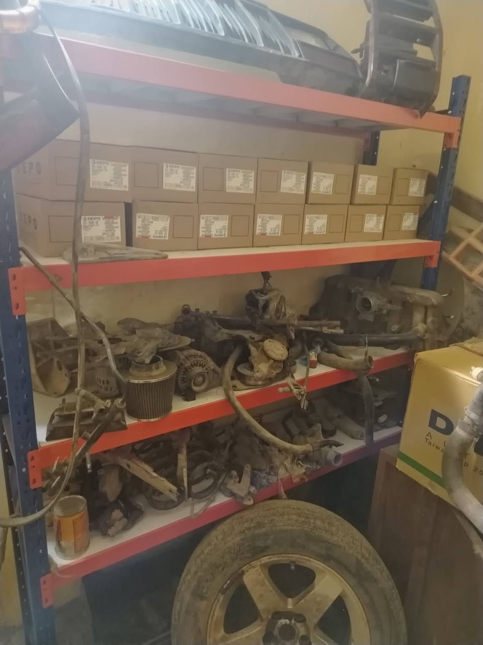 قطع غيار السيارات جيب جميع انواع السيارات الجيب
***********
