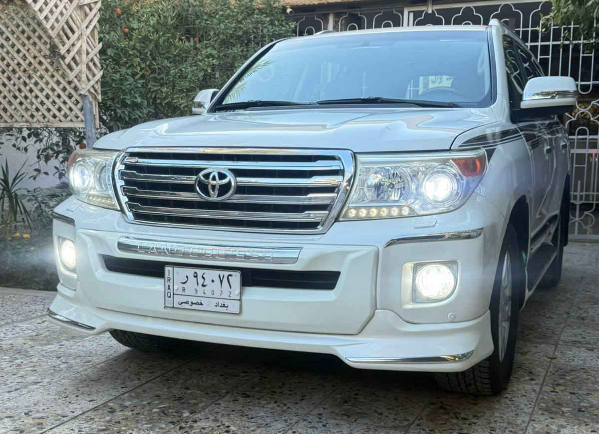 تويتا لاندكروز موديل 2014
 بريم اصل جديدة جدا 
ماشية 149 الف 
رقم بغداد بأسمي
مكفولة من كلشي عدا بارد بسيط
مواصفات البريم الفول
سنوية تنتهي ب 2027
شادلها منظومة زنون اصلية 
كير محرك حدادية تبريد كفالة 
السيارة بدون اي نقص على ايدي
  العنوان 
حي الحسين
رقم صاحب سيارة ***********
