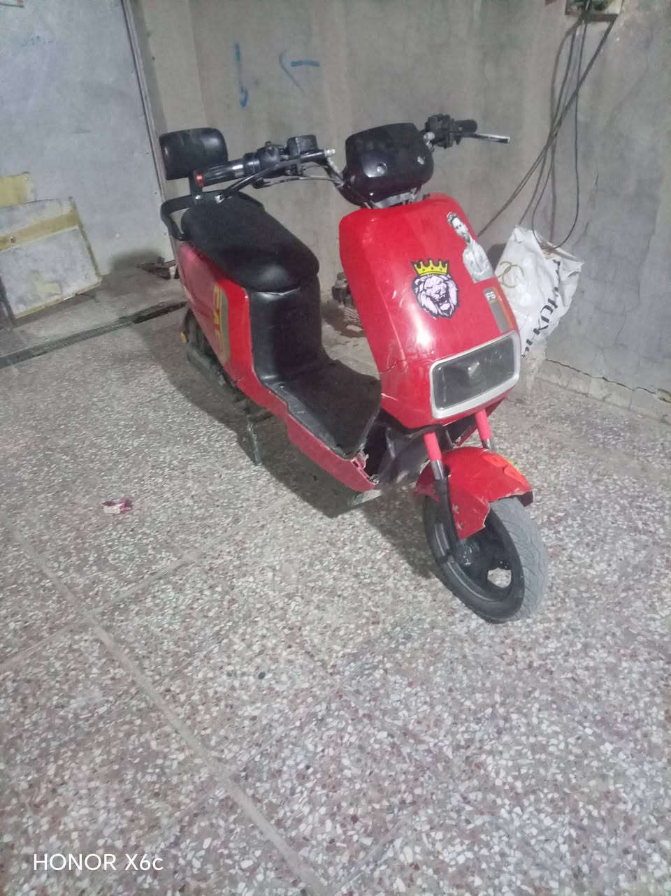 سلام عليكم دراجه شحن شركه ريان سعر ٣٢٥ وبيها مجال حك الجيه ***********
