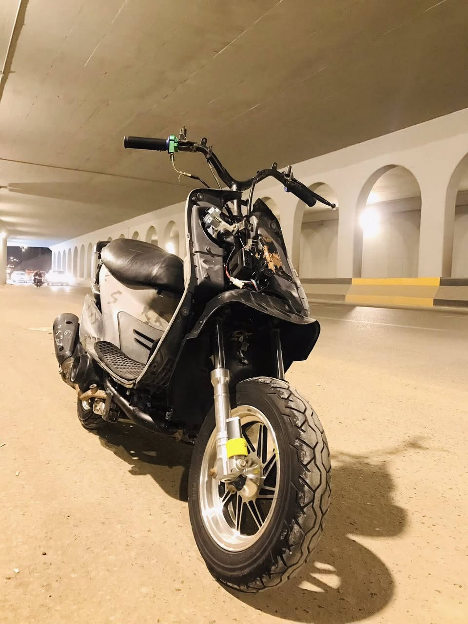 سلام عليكم ماكس منغولي للبيع مفتوحه 55دراجه نكره سلف دراجه نضيفه كلش وكدامكم ماعايزه شي السعر٤٠٠وبيه مجال مكاني نجف ابو صخير رقمي ***********
