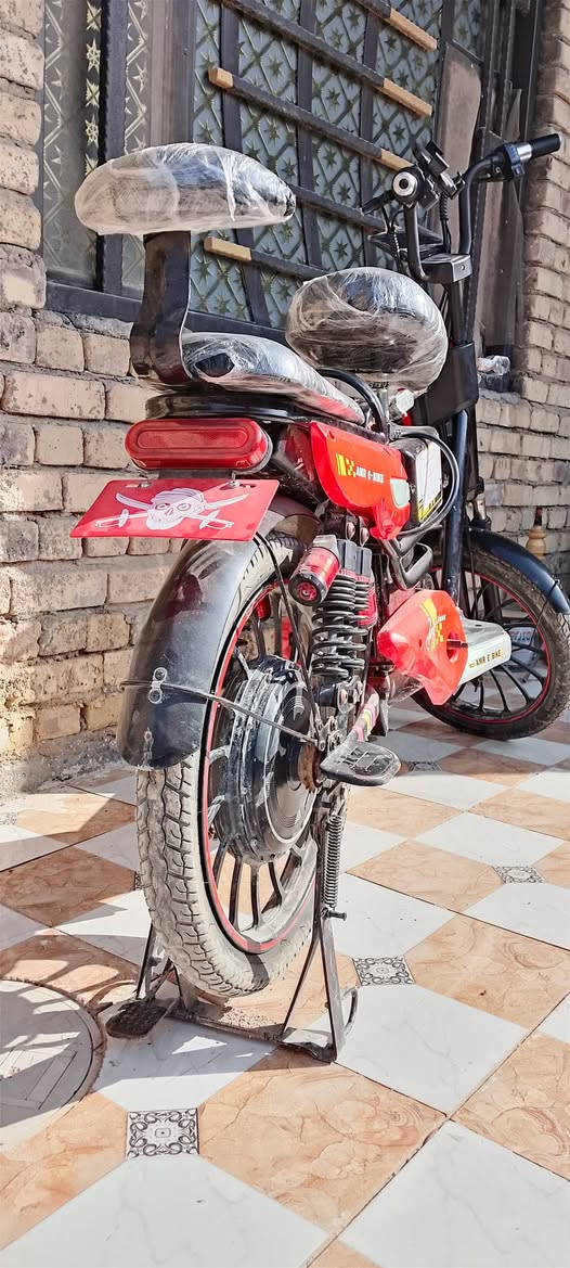 السعر بي مجال الشراي يجي خاص باسكل شحن اعتقد مديل 2024 مامتأگد منه غراضه كله موجوده ماشادهن شغال شاشه لايت اشاير بس عوزه شاحنه وحتاجيت اريد ابيعه النجف, العراق


**إذا كنت صاحب هذا الإعلان وتريد حذفه لأي سبب، رجاءا أرسل رسالة إلى الدعم الفني**