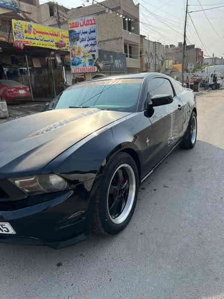 السلام عليكم اخوان 
موستنك مديل ٢٠١٢ رقم واسط الجديد بسمي سنويه٢٠٣٠
تحويل ثاني يوم 
السياره برميوم يعني فول دشبول ٧ الوان بيها تخم تاير جديد كير ومكينه مكفولات تبريدها ثلج البنيد مغلف كاربون الداخل كاربون السياره حلوه وكاعده وبل حقيقه احلا من الصور بيها دوشمه جديده السياره خير من الله 
حادثه جاملغ امامي وبنيد مال امريكا وهنا مصبوغه حزام جمالية السياره نقصه صدر خلفي و تحتاج الى ادامه واني ماعندي مجال اسويهن لان صاحب دوام وبعد تجي تشوف وتدلل العنوان بغداد البياع شرطه الرابعه السعر (( ٧٩ )) 
وبيها شي بسيط السياره متعوب عليها
 ‭٠٧٧٢ ٨٠٢ ٩٥٧٢‬ 
الشراي يتصل وبلخدمه
