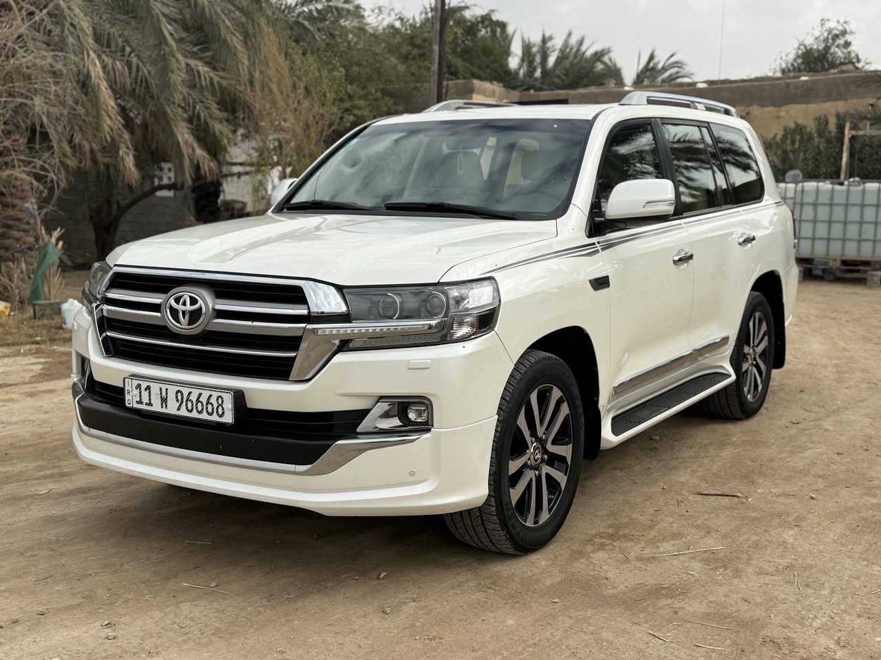 GXR
V8 
4600cc 
كراند 2019 ساز 
كفاله عامه 
ماشيه. 152 الف 
مغلفه PPF بالكامل 
رقم بغداد سنويتها 29 
سعرها $55000 وبيها مجال 
سونار مرفق بلمنشور 
مكانها البصره _ الدير 

***********
***********
