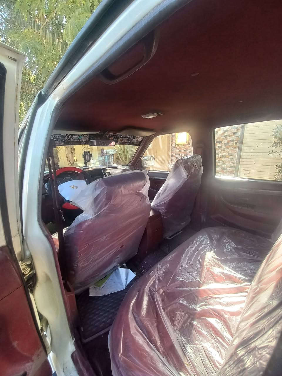 السلام عليكم بيك اب فوتون 2012 رقم جديد هزة جديده تحويل ثاني يوم السيارة مصبوغة عام كهربائيات كلها شغالة بس الدبل إشارة كاعده تشكل عندي والتبريد جان بي ليك وسويته ورجع عطل المهم ابيعلك بدون تبريد تدفئة شغالة صدر جديد شواصي ولا واحد بي شي كلهن انضاف مكينه وكير واكسل كفالة
ملاحظة .... بيها شمره بل ابريك تشمر على اليسره لو صوندة مسدودة لو فج 
مراوس حسب القناعة 
***********
