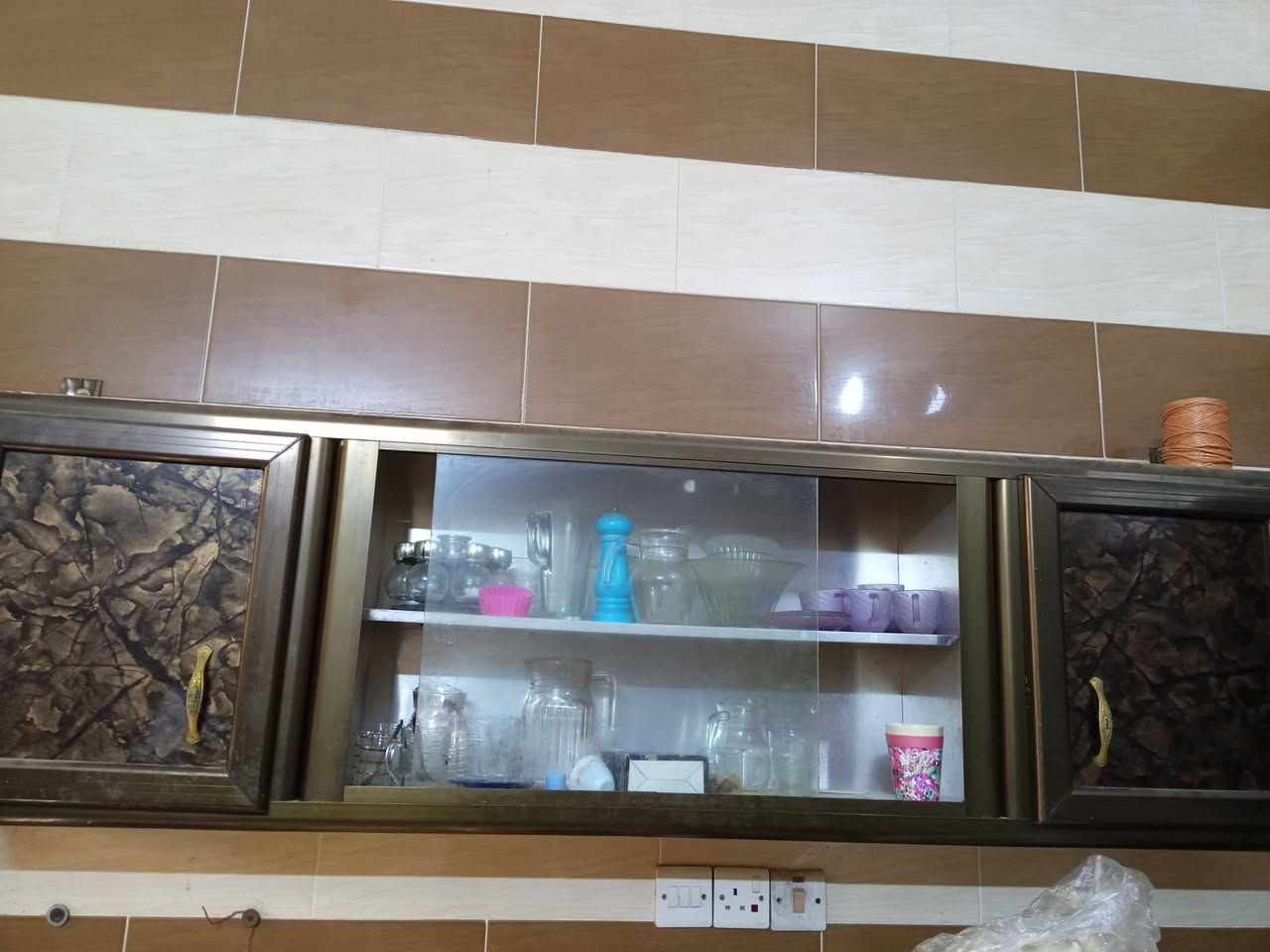 للبيع كاونتر المنيوم مستعمل كاونتر وسنگ حوضين مع ملحقات ثنين قياس كل قطعه مترين


**إذا كنت صاحب هذا الإعلان وتريد حذفه لأي سبب، رجاءا أرسل رسالة إلى الدعم الفني**