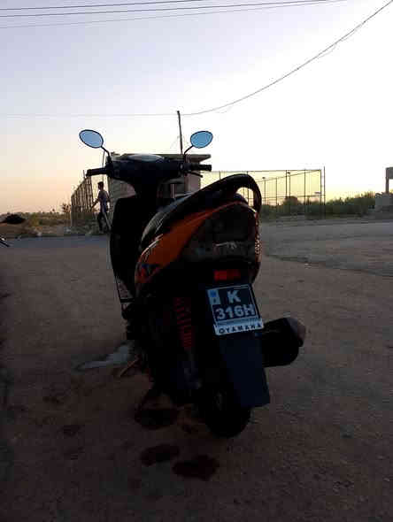 سلام عليكم اخوان للبيع دراجه ماكس عدله بلاديه تايرات جدد كرهبايئات كلها شغاله سلف  دبلات  امامي خلفي كله جديد كلوب زنون صالنصه كاتم السعر اتصل ودلل ***********
ويرهم امراوس
