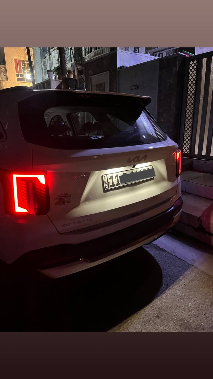 السلام عليكم سورنتو 2025 رقم بغداد السياره ماشيه 15 الف فول مواصفات 1/1 العنوان بغداد الشعب سوق شلال 
السعر$ 338 وبيه مجال بسيط 
رقم الهاتف ***********
