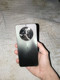 جهاز ريلمي 12 ذاكرة 256 جهاز كلش نضيف زلغ مابي السعر 150 وبي مجال  077...