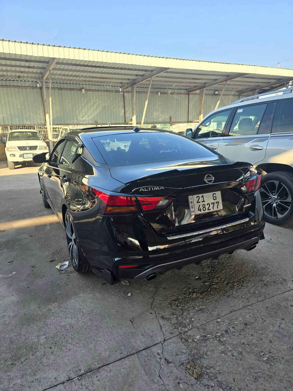 التيما ٢٠٢٢ SR+ فول مواسةفات تةنها ٦٠ هةزار كيلومةتر رؤشتوة كامل سيرڤسي بؤ كراوة كامل جوانكاري بؤ كراوة تةنها بستيك بؤنيتي بؤياغة بي ناو گرتن ئيرباگ تةنها سوكان تةقيوة بيلاد دانراوةتةوة مةكينة ٢٠٠٠ توربؤية بئ دةبل ئةكسل گير و مةكينة و هةموو گياني بةشةرت.گورينةوة دةكةم بة شتيك بة دلم بيت. 
نرخي ١٧٠
*********** السليمانية, العراق
