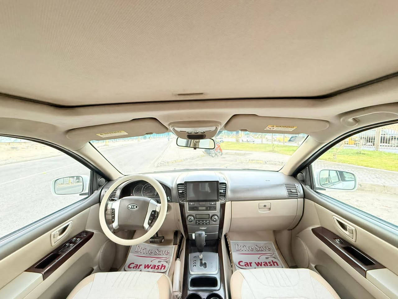 سورنتو 2009 خليجي كويتي السعر 118 فول مواصفات فئه EX لمتد فتحه كشنات جلد 7 راكب تبريد بيانو تحكم ستيرن مثبت سرعه شاشه كامره حساسات دواخل بيجي محرك V6 سلندر المرغوب فور ويل مري كهربائيه كشن كهربائي كفاله عامه ضربه و صبغ وتبديل ماشيه 155 السياره جديده بمعنه الكلمه رقم بغداد مشروع وطني سنويه جديده  مكان السياره كربلاء المقدسه للستفسار *********** البصرة, العراق
