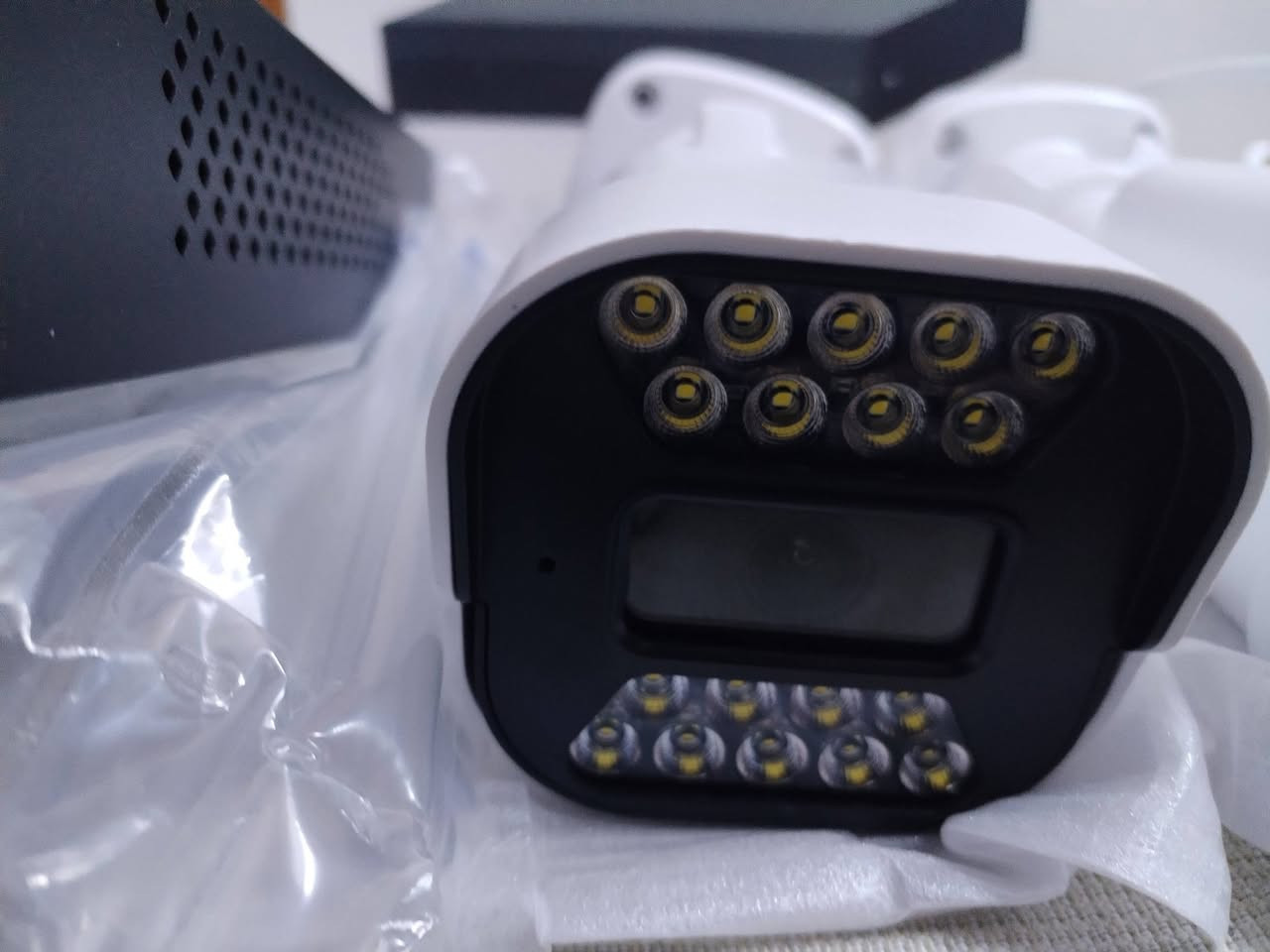 كامرات جدد صوت وصورة وانارة ليلية وذاكرة ودفي ار وكيبلات وماوس جاهزة سعر 85


**إذا كنت صاحب هذا الإعلان وتريد حذفه لأي سبب، رجاءا أرسل رسالة إلى الدعم الفني**