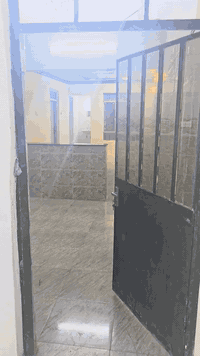 شقه للايجار  موقع/حي الاعلام  مساحة/١٥٠م تحتوي على غرفتين نوم هول مطبخ...