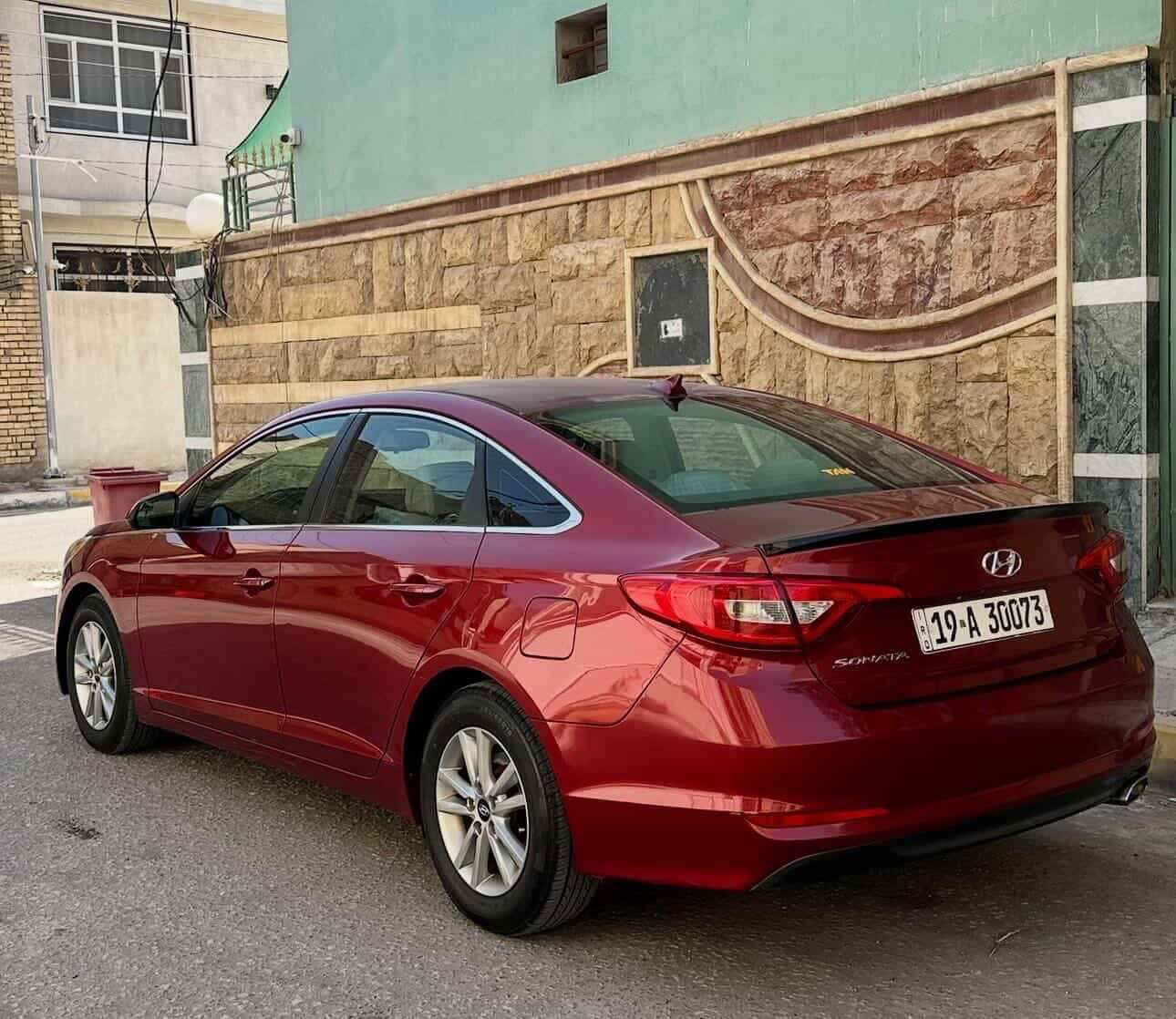 يالله
السلام عليكم

سوناتا للبيع مديل 2016 امريكي 

ماشيه 140 mi  داخله كلين هنا صار بيه صبغ بابتين فقط 

عليه ادامه كامله بلكات ومسطره نوزلات

ومنضومه بانزين وفلاتر وتخم تاير .

المواصفات 

-- مكينه 2400 GDi 🚀

-- كامره خلفيه 

--وشاشه بلاديه 

--3 انظمه قياده 

-- ويل وكب بلادي 

--مانع نزلاق

--تبريد ثلج ❄️

--لون مميز 

-- داخل لونين 

-- سويجات عدد 2

رقم كربلاء مداور ثاني يوم 

مكان السياره كربلاء 

السعر 112 وبيه مجال


**إذا كنت صاحب هذا الإعلان وتريد حذفه لأي سبب، رجاءا أرسل رسالة إلى الدعم الفني**