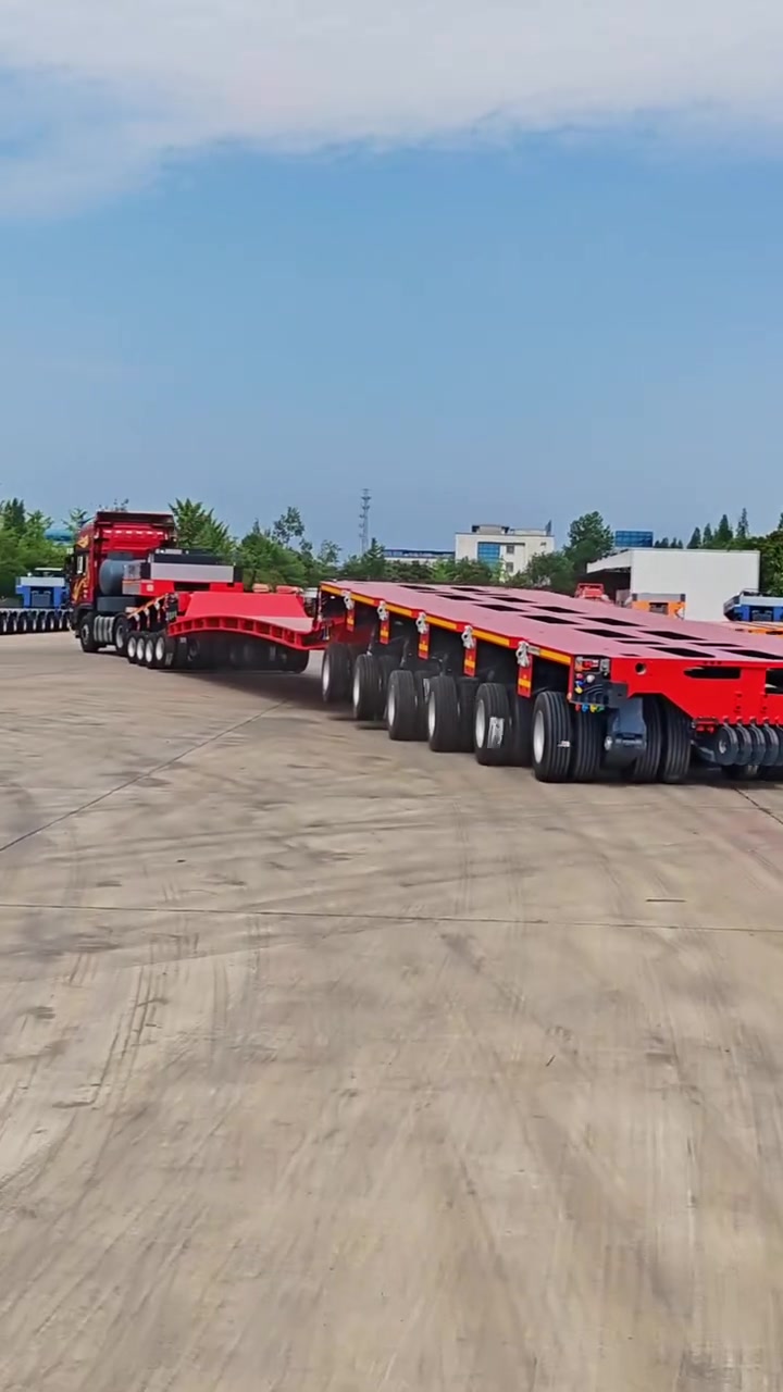 3.2 meters wide,glodhofer 235/75R17.5 tires, low platform with a load capacity of 260 tons.#huabangtrailer


**إذا كنت صاحب هذا الإعلان وتريد حذفه لأي سبب، رجاءا أرسل رسالة إلى الدعم الفني**