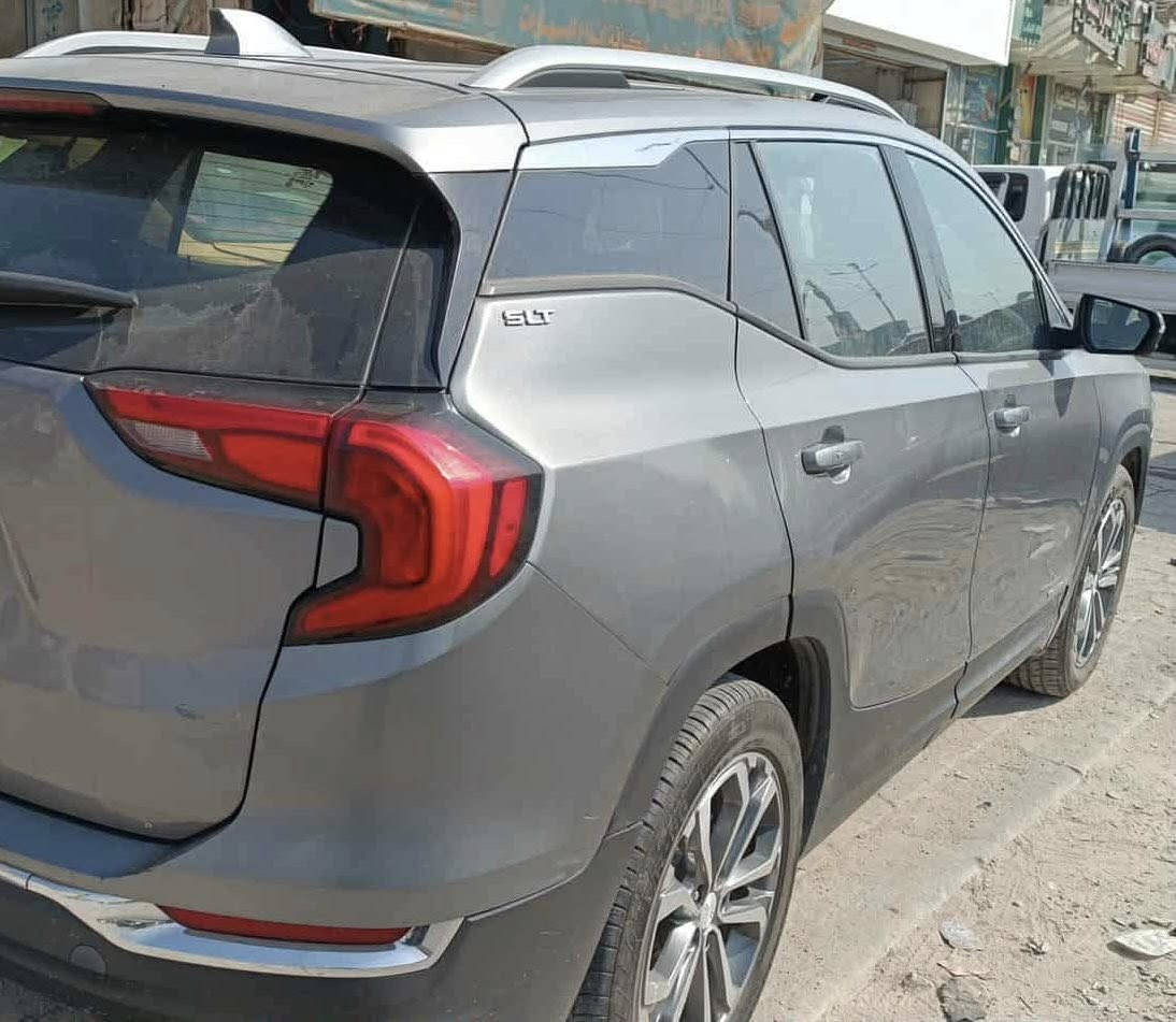 جمسي تيران ٢٠١٩ رقم نجف الماني محرك ٢٠٠٠ تيربو بيها ٥ قطع  وعايزه حداديه الشراي يجي يگلب ويدلل مكان نجف سعر ١٦٢ وبيها مجال خاص او اتصال ***********
