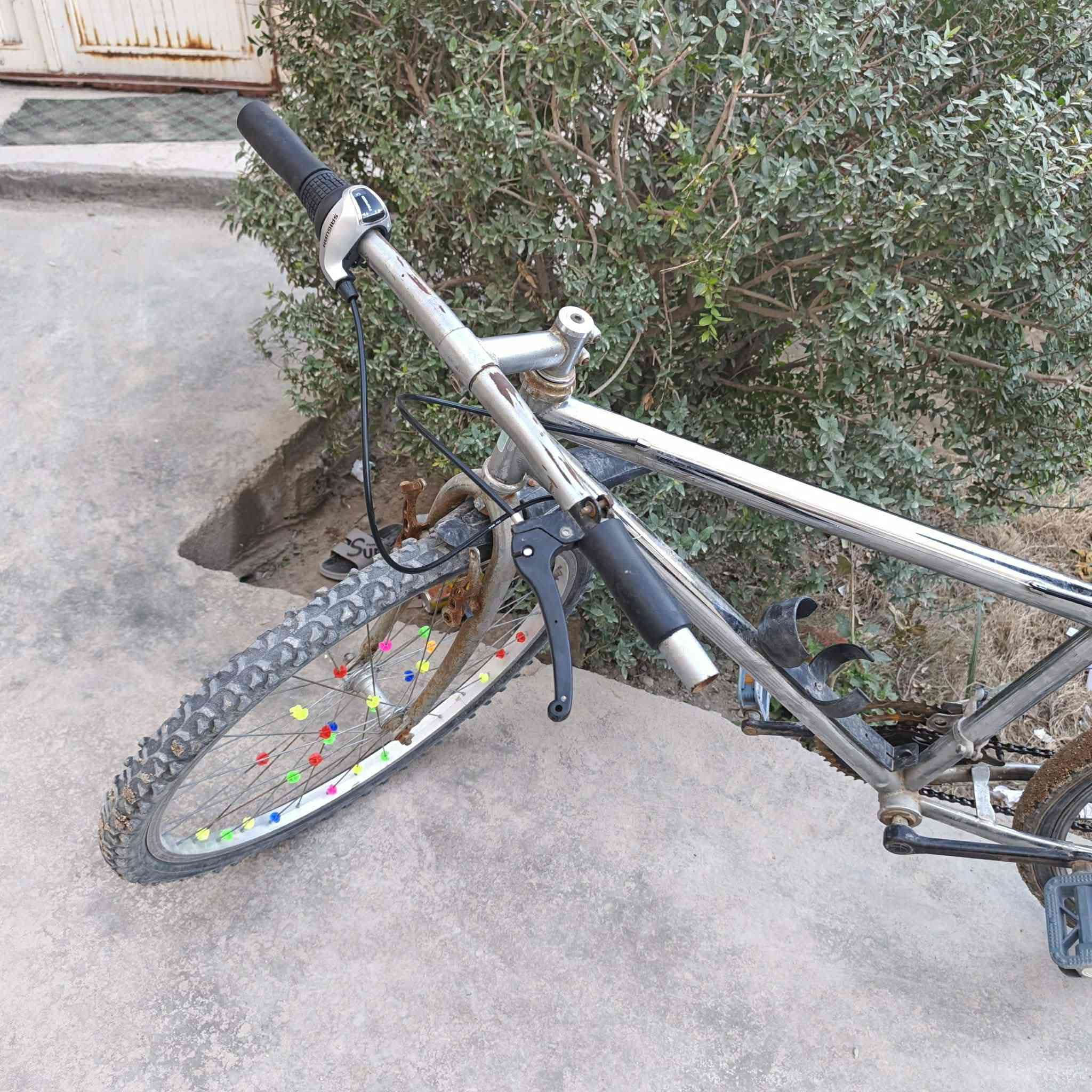 السلام عليكم
بايسكل ياباني أستيل مال باله جديد للبيع السعر 80
وبي مجال العنوان كربلاء للتواصل ع الرقم ***********
