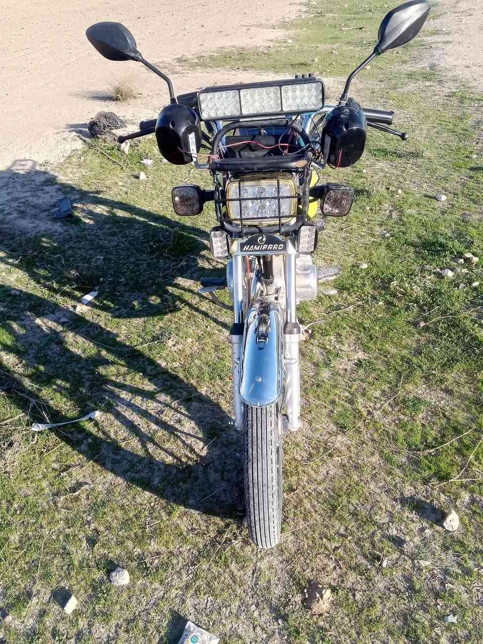 السلام عليكم موتور للبيع 2024 شرط ما مفتوح كهربائيات كلها شغال العنوان تكريت موتور سعر 650 بمجال بسيط موتور شرط باب اول رقمي شراي ينتصل ***********
