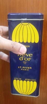 حسب القطعة • مستحضرات تجميل