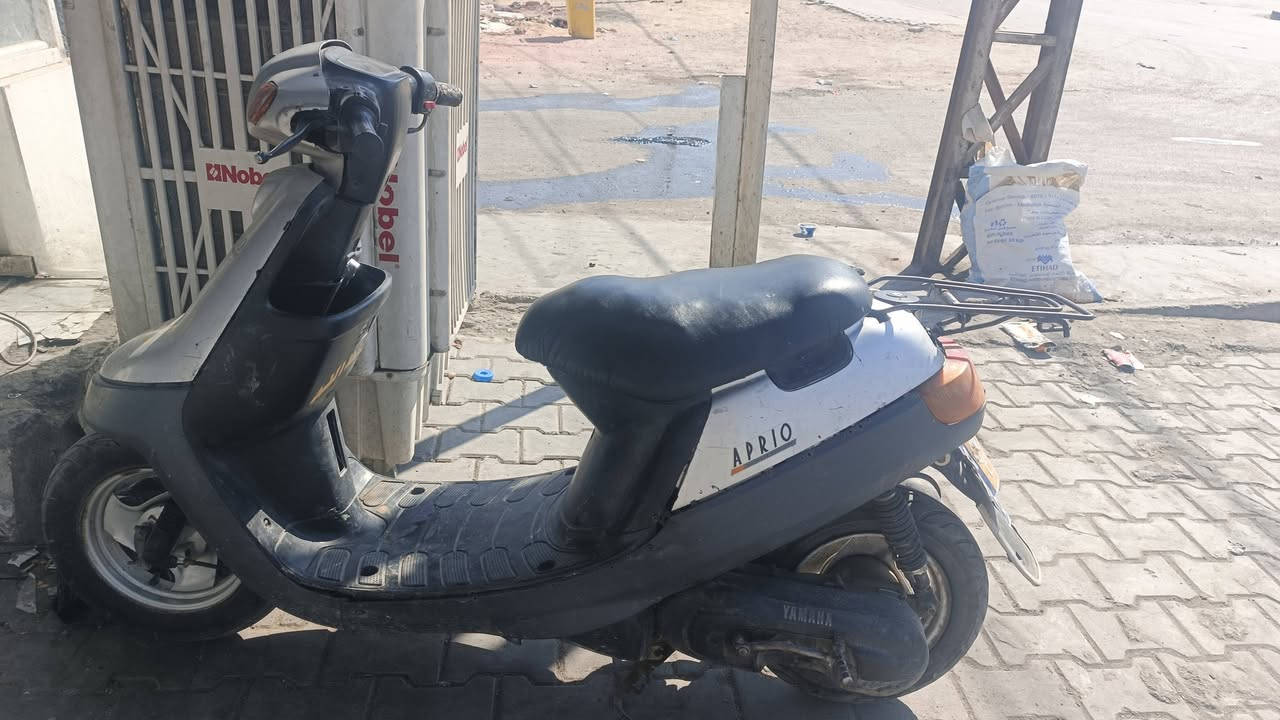 ٦٠ للبيع نكره هندر 
السعر ٢٠٠ 
***********
