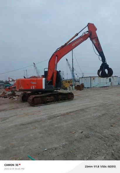 حفار زت ثري رقم سنويه اربيل محرك صينيه مضخه زناجيل نص عمر موديل ٢٠١٢ اربيل تحويل رقم ***********اسيا***********
