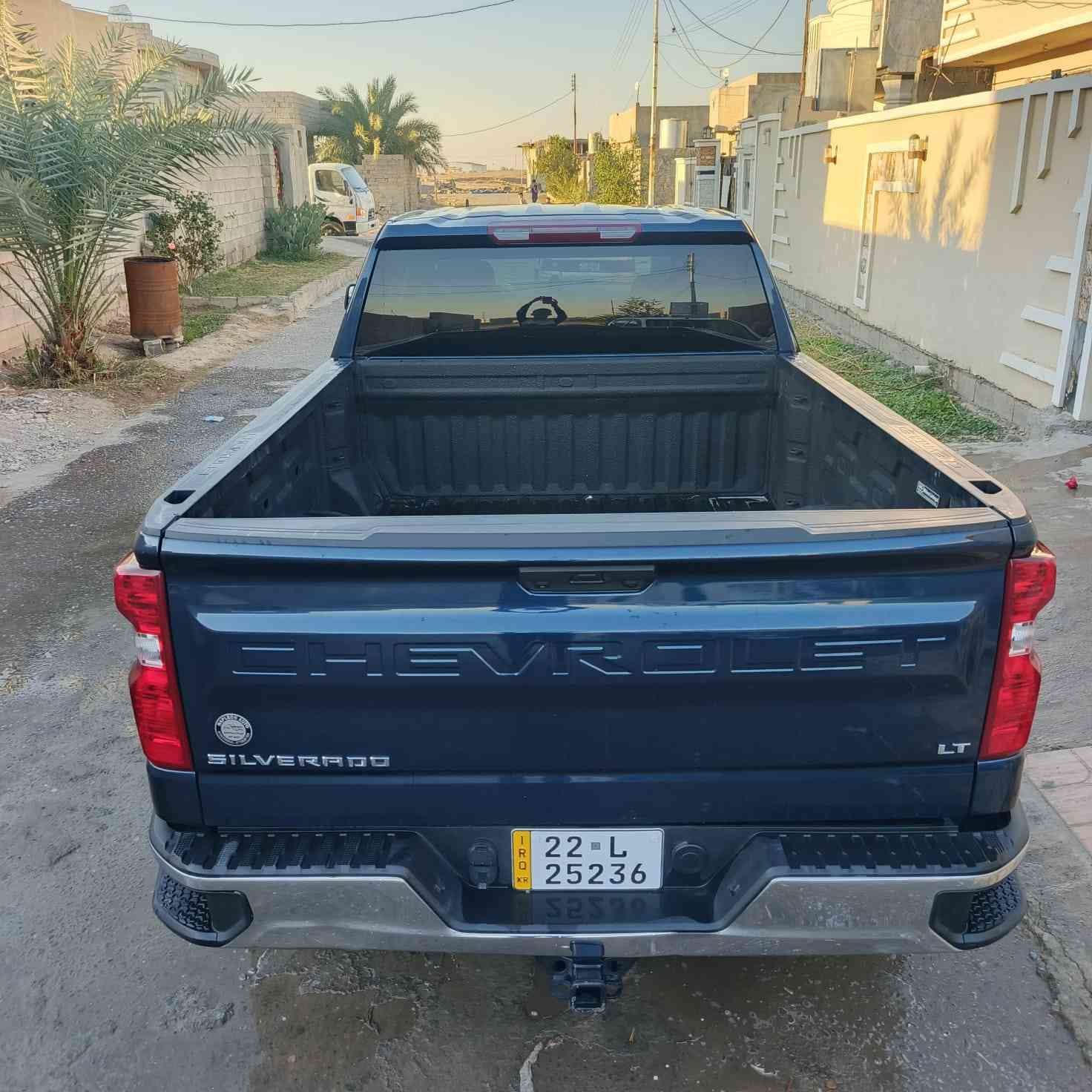 سلفرادو 2023
مكينه 4 سلندر  2700تون
 تيربو
‏رقم اربيل ترقيم جديد سياره بأسمي
بصمه ابواب 🫆
جنطة كهرباء🔌🔥
كشنات تدفئه 🧊🌨️
✅ماشيه 88كيلو متر
ليدات اماميه خلفيه
شاشة كبيره 🖥️
 تبريد قطعتين
ستيرن هيتر 
سايد بريك دكمة ⚪️
صاجات 
نظام اطفاء 
خارج وداخل تاهو
باب طويله ✅
بدي قصير  مرغوب 🔥
اناره داخليه LED 
ساعه ديجتال بالشاشة🔥
نظام خرائط ملاحة وكار بلي
وتحديد مسار
رادار خلفي ومنبه توقف اصطدام 
جامه خلفيه كهرباء ✅
 وبعد بيهه هواي مواصفات 
سعر 275
رقم الهاتف ***********
تكريت
